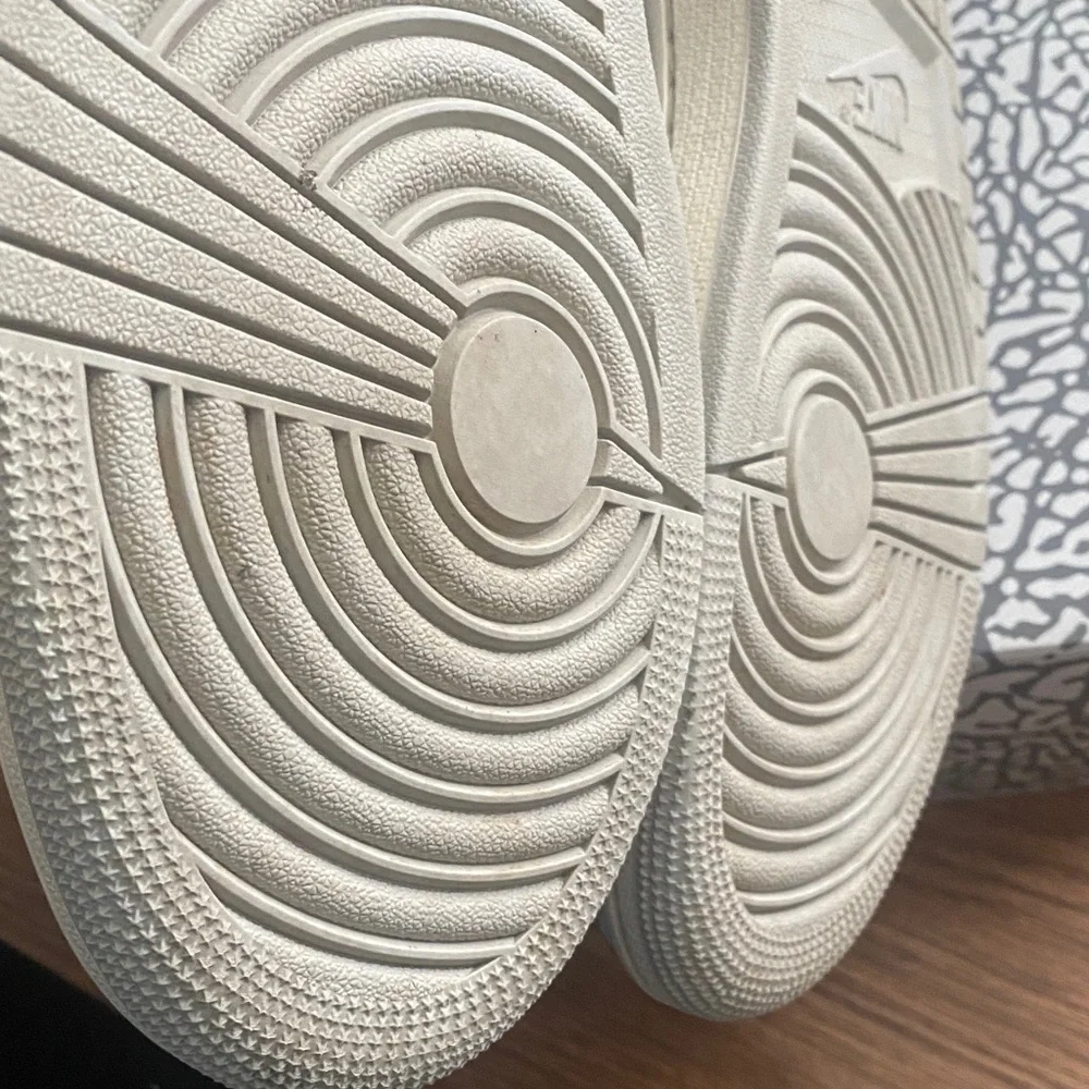 Nike Air Jordan 1 Low Elephant Print - Black, Gray & White